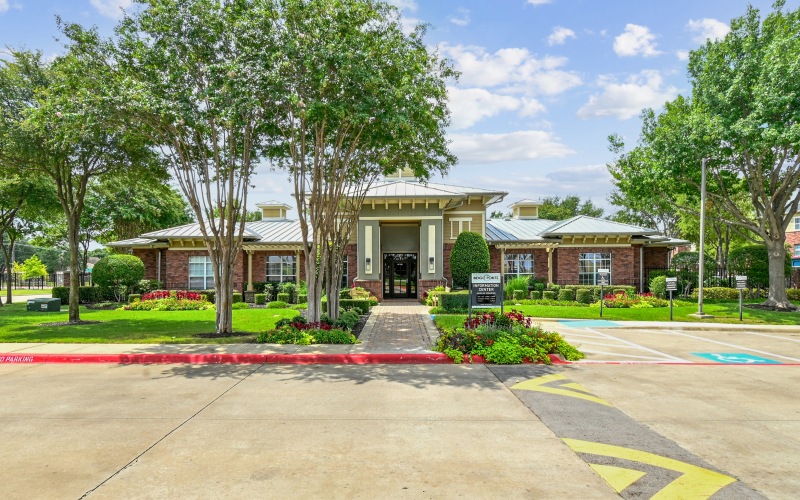 resident leasing office
